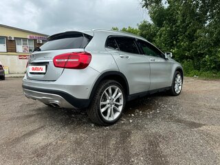 2015 Mercedes-Benz GLA 250 I (X156), серебристый, 2030000 рублей, вид 2