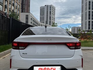 2021 Kia Rio IV Рестайлинг, белый, 1500000 рублей, вид 5