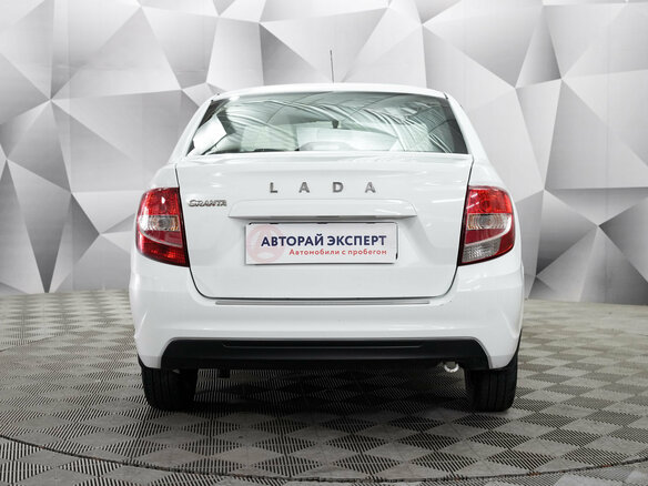 2022 Lada (ВАЗ) Granta I Рестайлинг, белый, 598000 рублей - вид 3