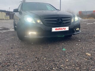 2010 Mercedes-Benz E-Класс 200 5G-Tronic IV (W212, S212, C207), чёрный, 1300000 рублей, вид 4