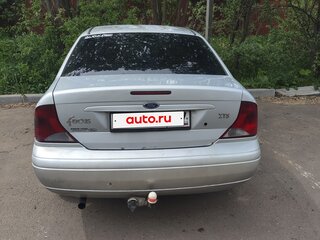 2004 Ford Focus I (North America), серебристый, 179999 рублей, вид 3