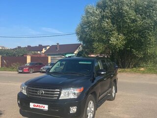 2014 Toyota Land Cruiser 200 Series Рестайлинг 1, чёрный, 3600000 рублей, вид 1