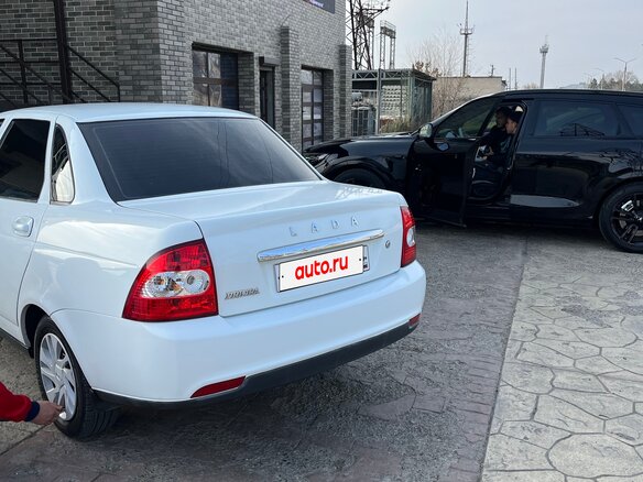 2016 Lada (ВАЗ) Priora I Рестайлинг, белый, 585000 рублей - вид 9