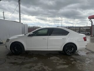2015 Skoda Octavia III (A7), белый, 1050000 рублей, вид 4