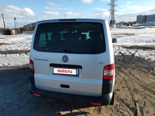 2010 Volkswagen Transporter T5 Рестайлинг, серебристый, 1400000 рублей, вид 3