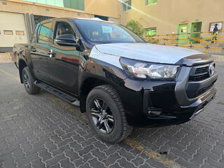 2025 Toyota Hilux VIII Рестайлинг 3, чёрный, 5378000 рублей, вид 4