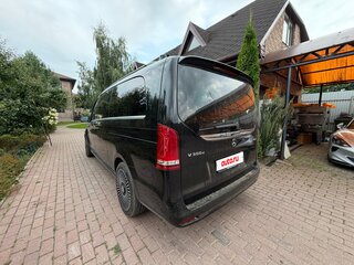 2022 Mercedes-Benz V-Класс Extra Long 300 d экстра длинный III (W447) Рестайлинг, чёрный, 8500000 рублей, вид 4