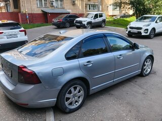 2011 Volvo S40 II Рестайлинг, серебристый, 690000 рублей, вид 2
