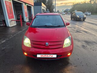 2002 Toyota Ist I, красный, 460000 рублей, вид 1