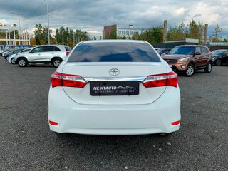2013 Toyota Corolla XI (E160, E170, E180), белый, 1063700 рублей, вид 3