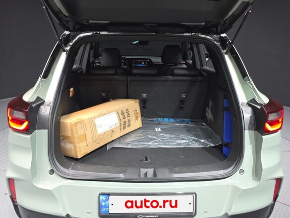 2023 Chevrolet TrailBlazer III Рестайлинг, зелёный - вид 5