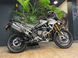 2024 Triumph Tiger 900, серый, 1850000 рублей, вид 1