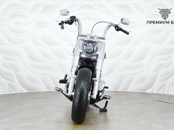 2017 Harley-Davidson Fat Boy, чёрный, 1847000 рублей - вид 3