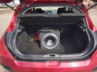 2008 Peugeot 308 I, красный, 300000 рублей, вид 2