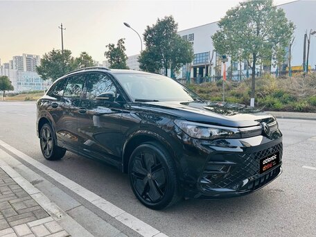 2025 Volkswagen Tiguan L Pro III (China Market), чёрный, 4390000 рублей, вид 2