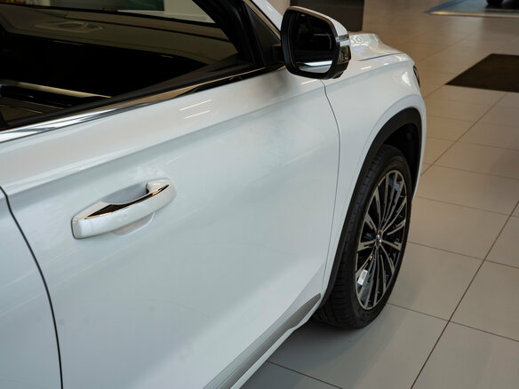 2026 Geely Monjaro I Рестайлинг, белый - вид 24