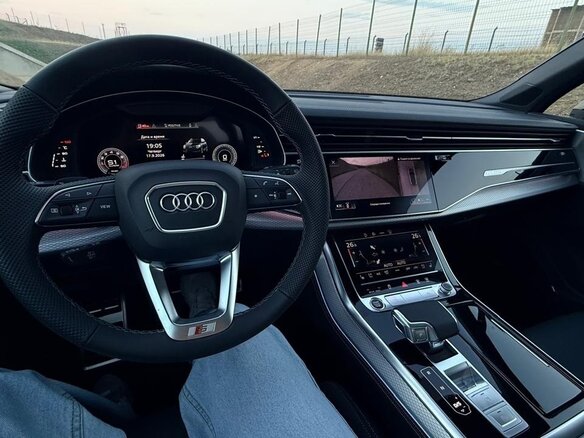 2026 Audi Q7 45 TFSI II (4M) Рестайлинг 2, серый, 11200000 рублей - вид 14