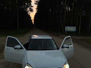 2009 Lada (ВАЗ) Priora I, белый, 260000 рублей, вид 4