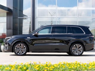 2025 Li Auto (Lixiang) L9 52.3 kWh I Рестайлинг, чёрный, 11990000 рублей, вид 4