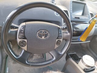 2006 Toyota Prius II Рестайлинг (XW20), серый, 800000 рублей, вид 5
