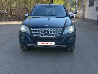 2010 Mercedes-Benz M-Класс 350 II (W164) Рестайлинг, чёрный, 1150000 рублей, вид 1
