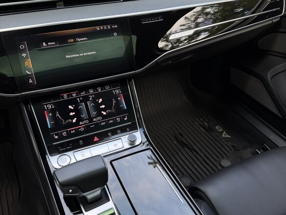 2018 Audi A8 Long 60 TFSI IV (D5), чёрный - вид 28