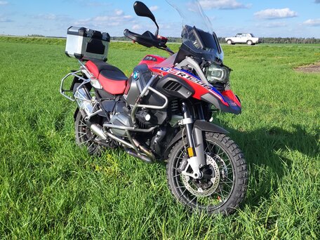 2017 BMW R 1200 GS Adventure, красный, 1449000 рублей, вид 1