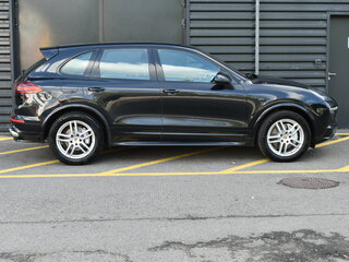 2015 Porsche Cayenne S II Рестайлинг (958), чёрный, 2990000 рублей, вид 4