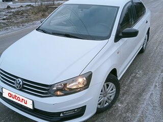 2018 Volkswagen Polo V Рестайлинг, белый, 1100000 рублей, вид 1