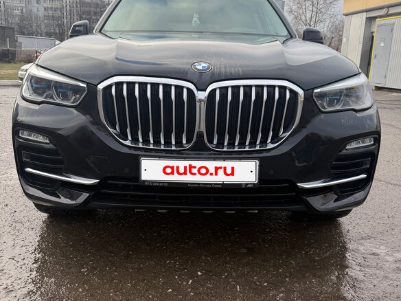 2019 BMW X5 30d IV (G05/G18), чёрный, 6200000 рублей - вид 2