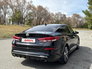 2018 Kia Optima IV Рестайлинг, чёрный, 1790000 рублей, вид 4