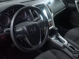 2013 Opel Astra J Рестайлинг, чёрный, 650000 рублей, вид 3