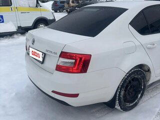 2015 Skoda Octavia III (A7), белый, 910000 рублей, вид 4