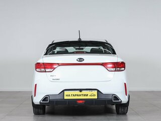 2020 Kia Rio IV Рестайлинг, белый, 849000 рублей, вид 5