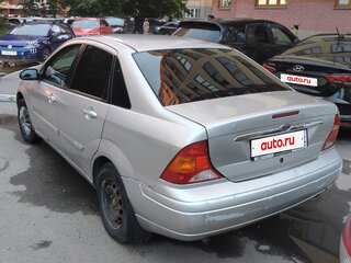 2004 Ford Focus I Рестайлинг, серебристый, 300000 рублей, вид 4
