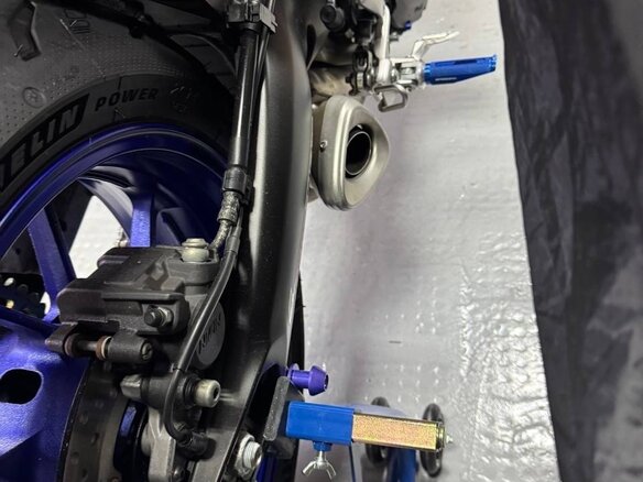 2015 Yamaha MT-09 (FZ-09), синий, 800000 рублей - вид 8