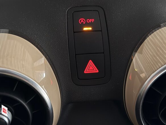 2011 Audi A1 I (8X), коричневый, 900000 рублей - вид 18