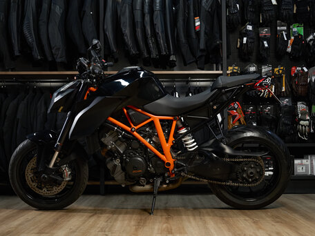 2016 KTM 1290 Super Duke R, чёрный, 790000 рублей, вид 4