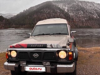 1992 Nissan Safari IV (Y60), серый, 1250000 рублей, вид 3
