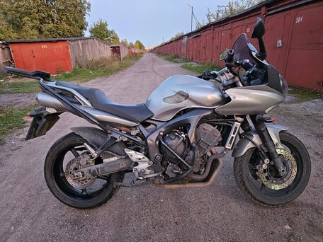 2008 Yamaha FZ6, серебристый, 500000 рублей, вид 4