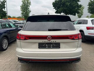 2026 Volkswagen Touareg III Рестайлинг, бежевый, 14700000 рублей, вид 5