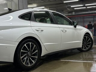 2020 Hyundai Sonata VIII (DN8), белый, 2200000 рублей, вид 4