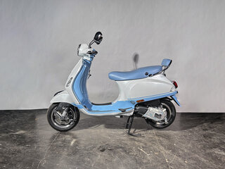 2025 Vespa VXL 125, голубой, 420000 рублей, вид 3
