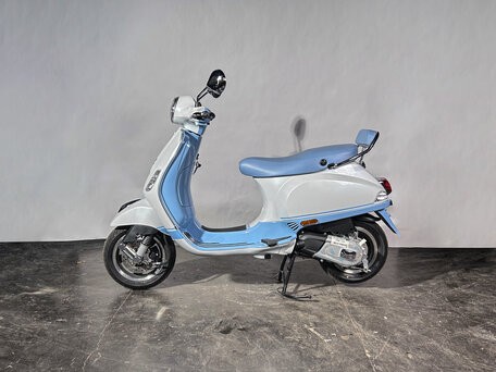 2025 Vespa VXL 125, голубой, 420000 рублей, вид 3