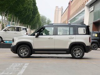 2026 Baojun Yep Plus, бежевый, 1900000 рублей, вид 2