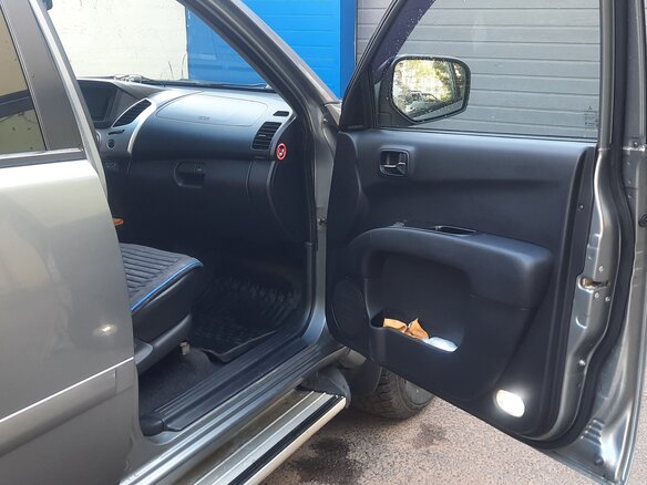 2014 Mitsubishi L200 IV, серый, 1850000 рублей - вид 9