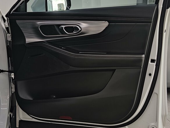 2024 GAC GS8 II, белый, 3250000 рублей - вид 31