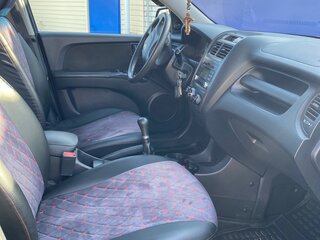 2009 Kia Sportage II Рестайлинг, чёрный, 800000 рублей, вид 4