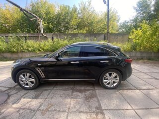2015 Infiniti QX70, чёрный, 1600000 рублей, вид 2