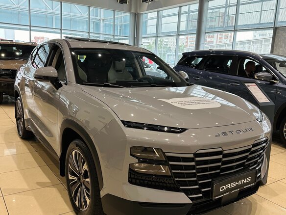 2024 Jetour Dashing I, серый, 2150000 рублей - вид 3